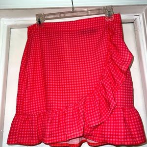 Pretty Little Thing plaid ruffle skirt